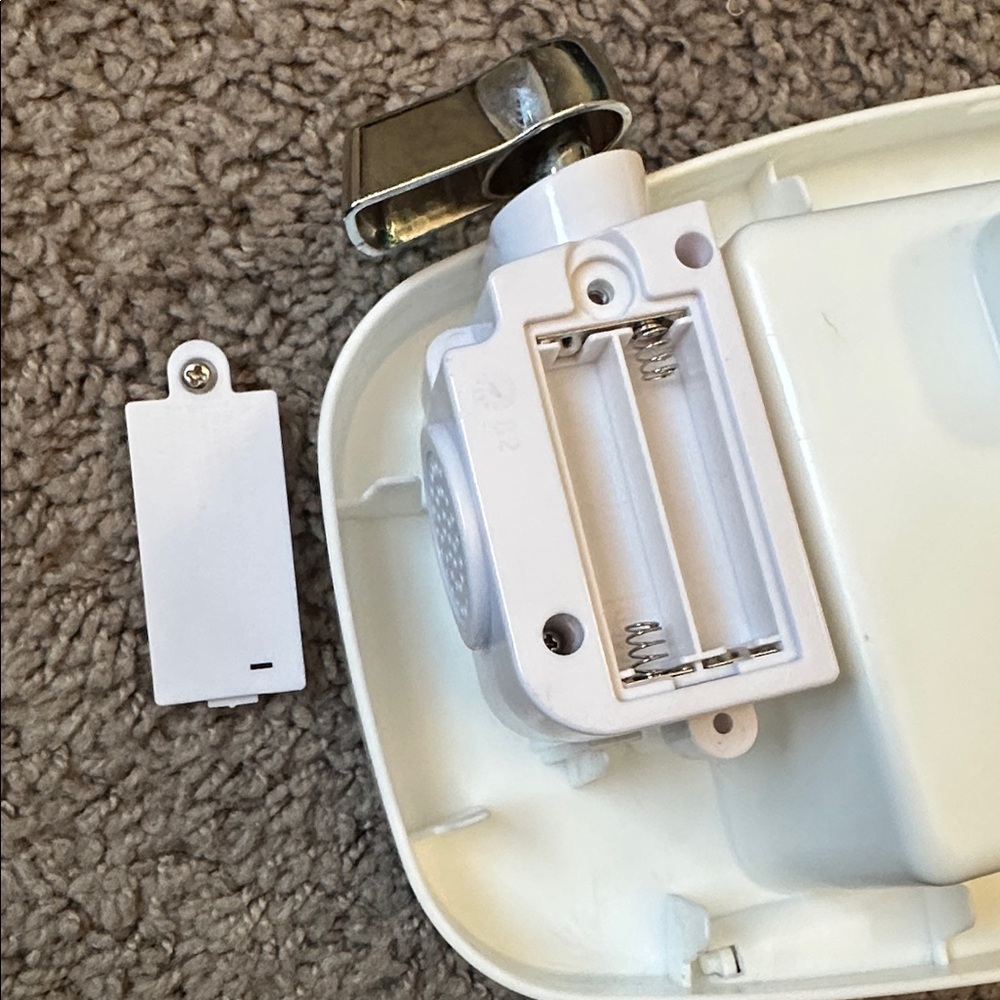 Summer Infant White Potty Training Seat - Picture 7 of 7